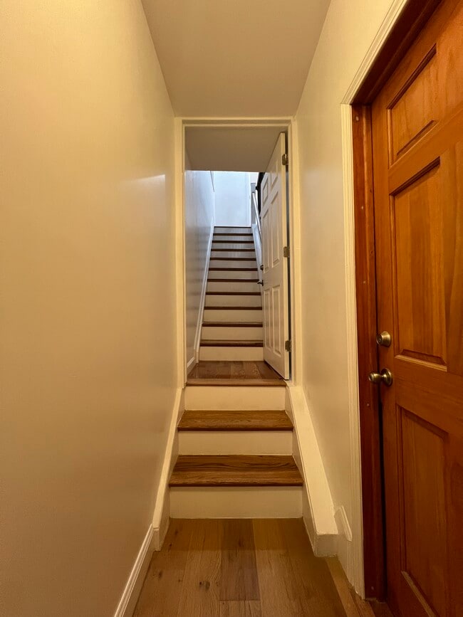 10719 90th St unit Ozone Park second fl, Ozone Park, NY 11417 - photo 3