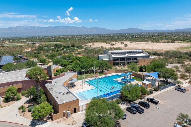 Clements Swimming Pool near Carson Corner is open year-round and offers a beach walk-in area.