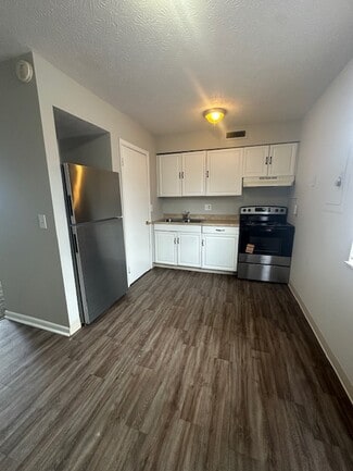 2663-2671 Medary Ave, Columbus, OH 43202