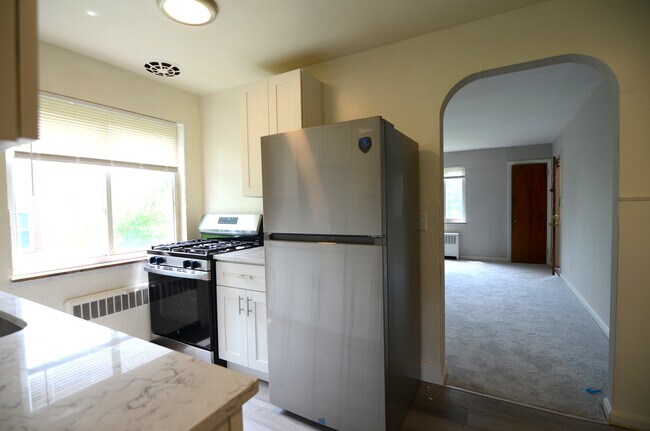 5070 Anderson Place unit 4, Cincinnati, OH 45227 - photo 7