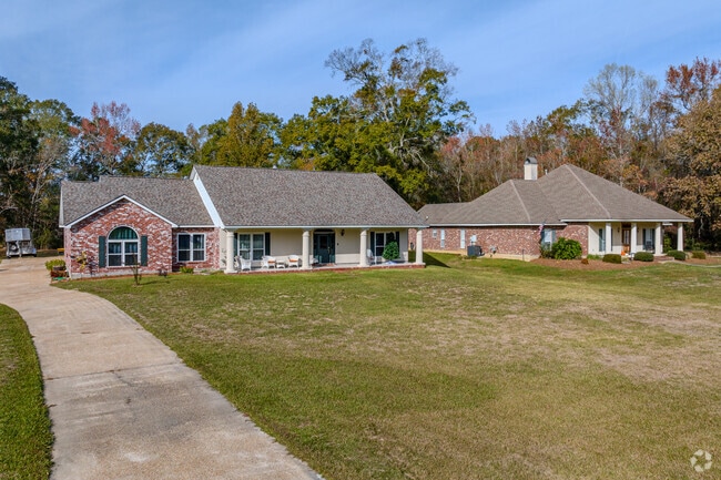 Homes with blended styles can be found in Brownsfield/Central.