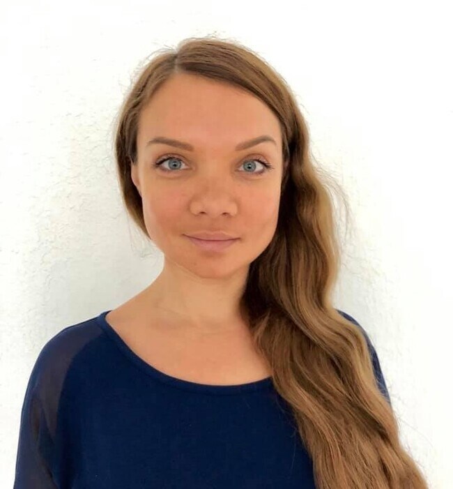 Agent Photo