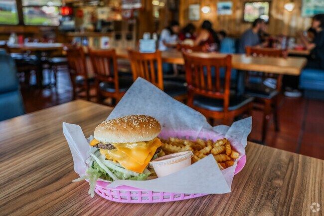 Big Al's Drive-In has delicious burgers at affordable prices in North Ashland.
