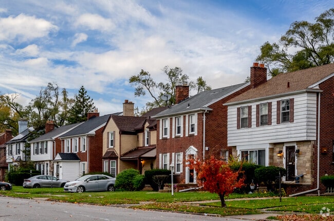 Colonial Revival homes with tidy lawns dominate the Winship neighborhood landscape.