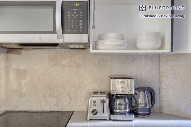 1290 1st Ave unit FL2-ID1499, New York, NY 10021 - photo 5