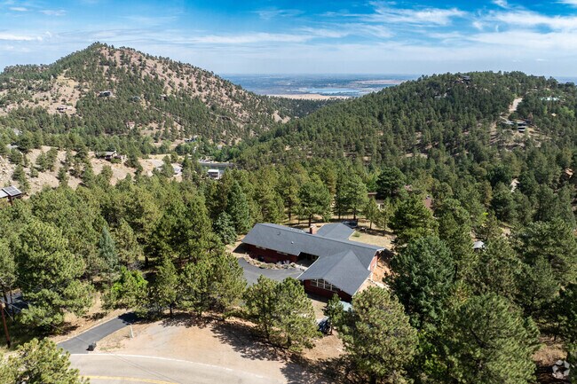 Most homes in Pine Brook Hill are expansive mountainside properties built in the 1970s.
