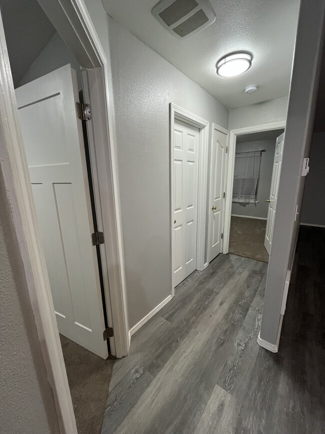 222 Chapman Ln, Springfield, OR 97478 - photo 5