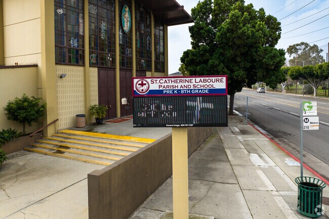 Welcome to St. Catherine Laboure School in Torrance, CA.