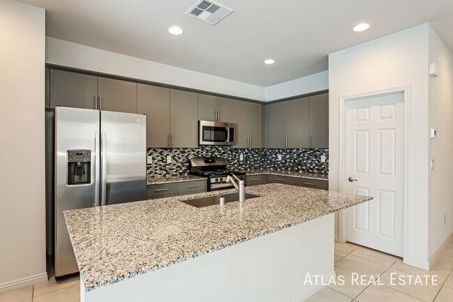 1625 Guyot Ct, North Las Vegas, NV 89032 - photo 5