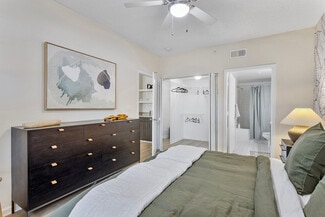 250 NW 130th Ave, Pembroke Pines, FL 33028