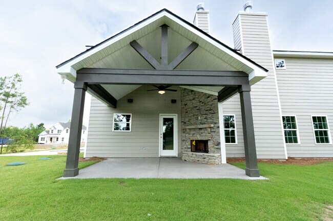 2001 Hereford Ln unit 36461128, Columbus, GA 31904 - photo 3