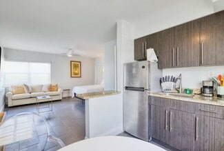 7133-7143 Bonita Dr, Miami Beach, FL 33141