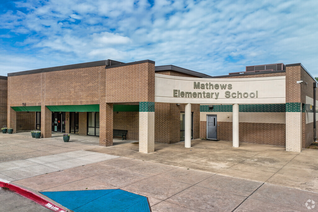 Mathews Elementary School, Plano TX Rankings & Reviews - Homes.com