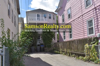 329 Williams St Unit 2Rear, Providence, RI 02906