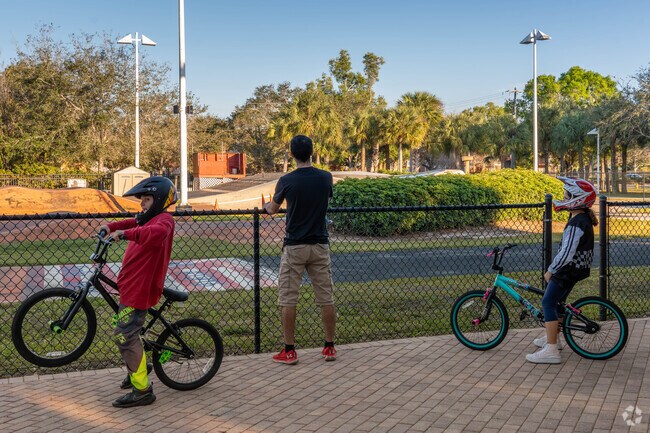 Family-friendly parks in Golden Gate appeal to younger riders.