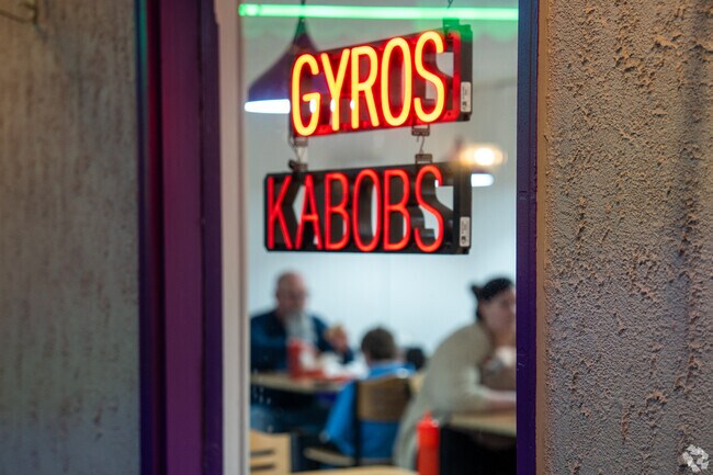 Find a fresh kabob at the Purple Onion near Mason City.