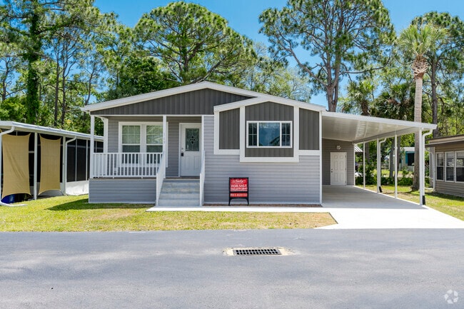 Fairway offers a variety of home styles including manufactured options.