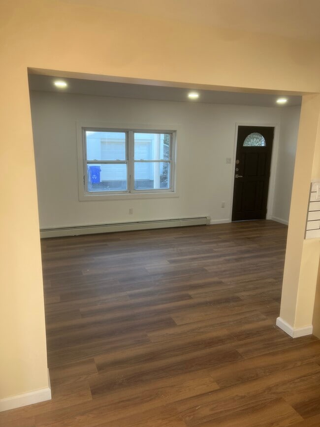 436 Brook St, Scranton, PA 18505 - photo 7