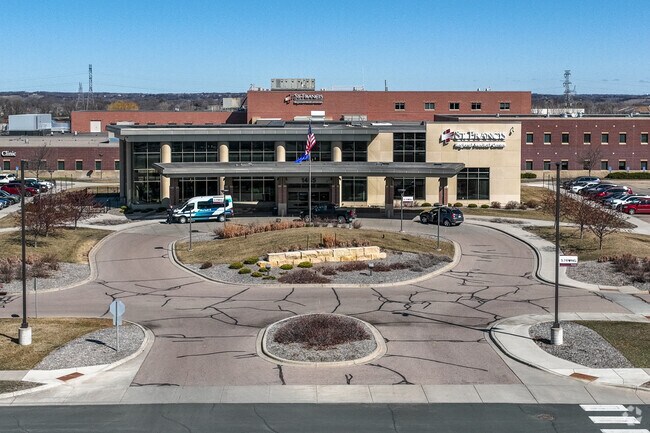 St. Francis Regional Medical Center offers quality health care a few minutes from Prior Lake.