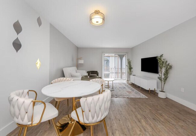 4312 W Roland St unit ID1365972P, Tampa, FL 33609 - photo 5