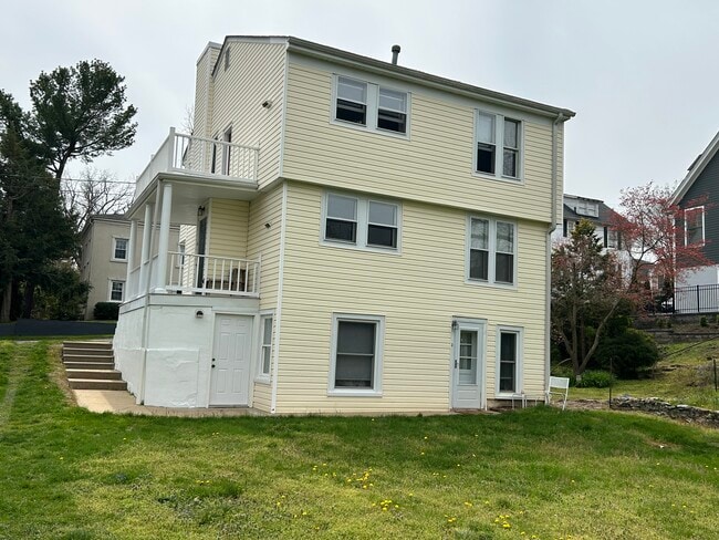 505 Hawke St unit 1, Fredericksburg, VA 22401 - photo 3