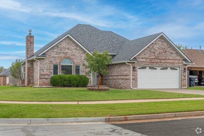 Attached garages offer everyday convenience for Wingspread locals.