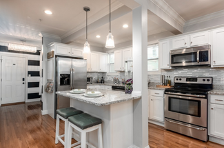 14 Bentley St Unit 1, Salem, MA 01970