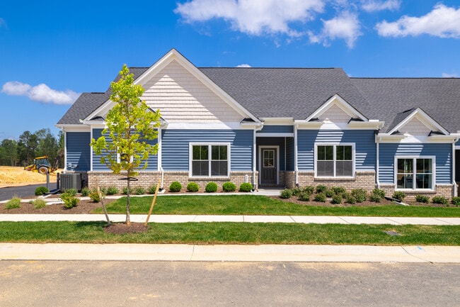 6702 Blue Iris Ln unit 36659604, Moseley, VA 23120 - photo 3