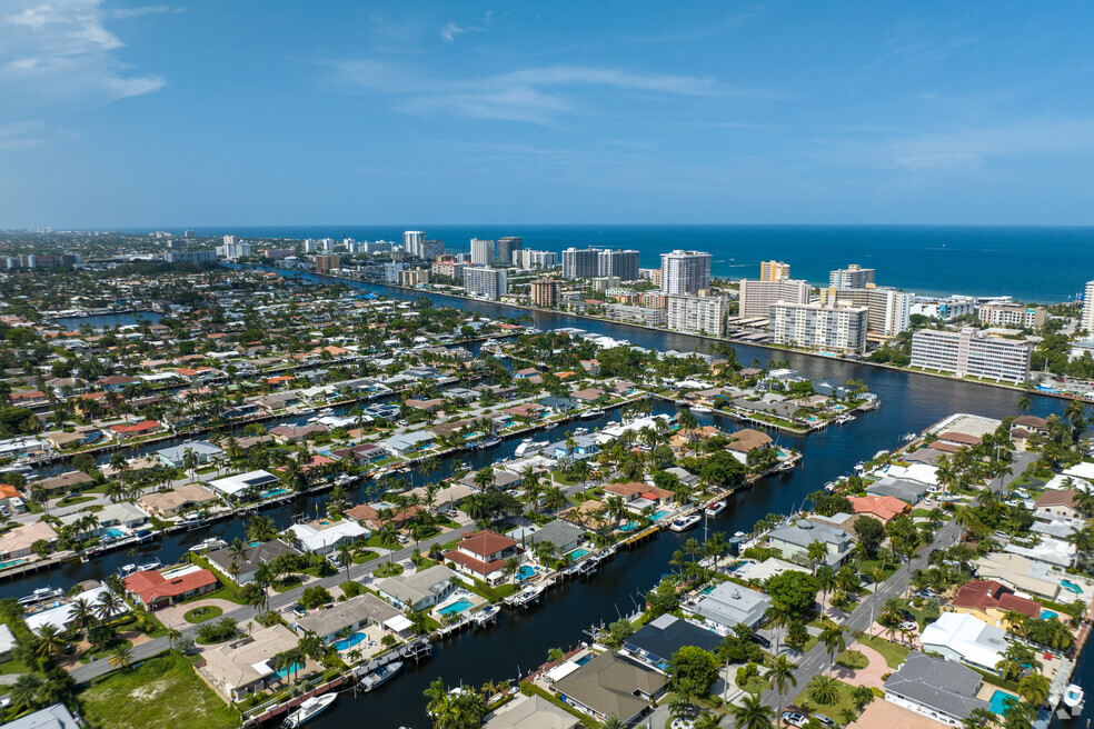 Chiropractor in  Pompano Beach, FL