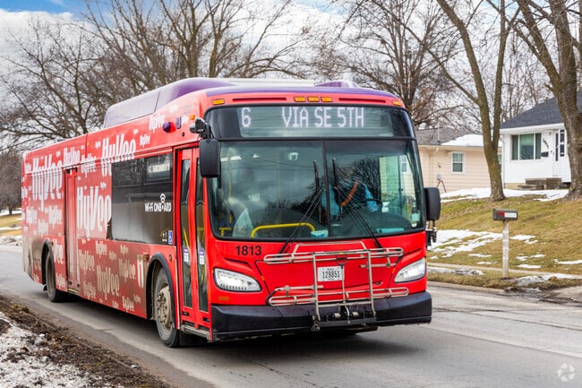 DART bust service through South Central DSM.