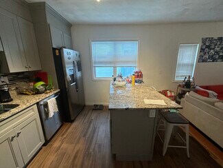 50 Derby St Unit 3, Somerville, MA 02145
