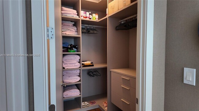 Porsche Design Tower unit 905, Sunny Isles Beach, FL 33160 - photo 7