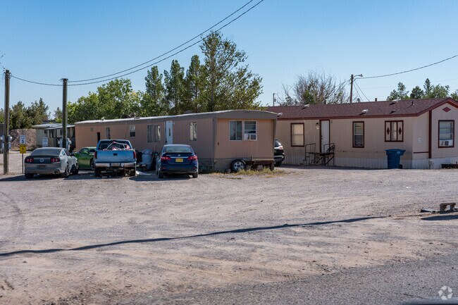 Manufactured homes are a common sight around Mesquite.