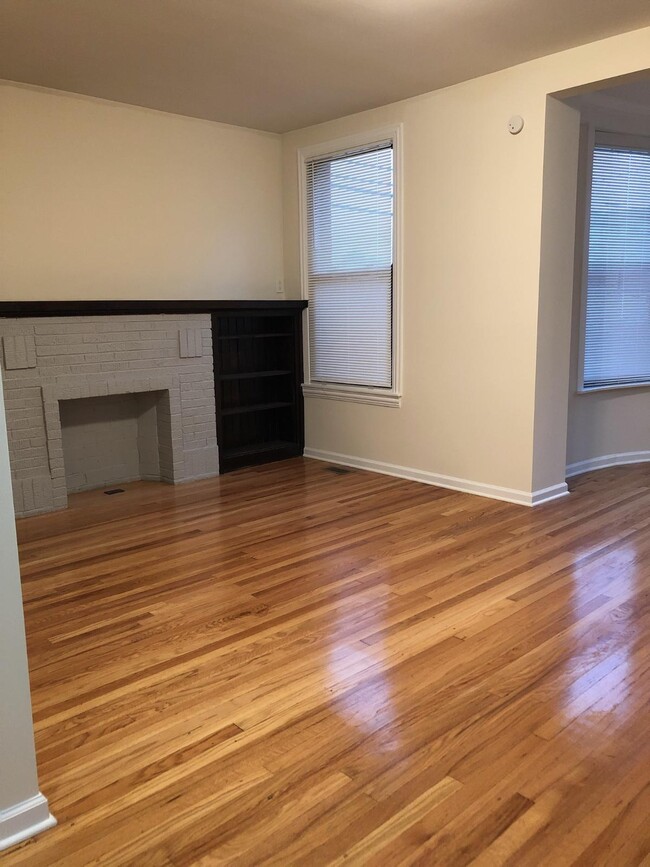 6137 S Fairfield Ave Unit 2, Chicago, IL 60629