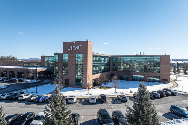 UPMC Carlisle is a major health center servicing Boiling Springs and surrounding communities.