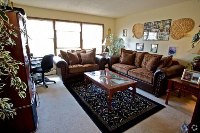 Northtown Apartments, Des Moines, IA 50313 - photo 4