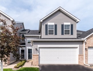 1102 Bergmann Dr, Stillwater, MN 55082