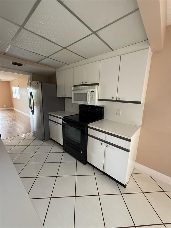 1300 SW 125th Ave, Pembroke Pines, FL 33027