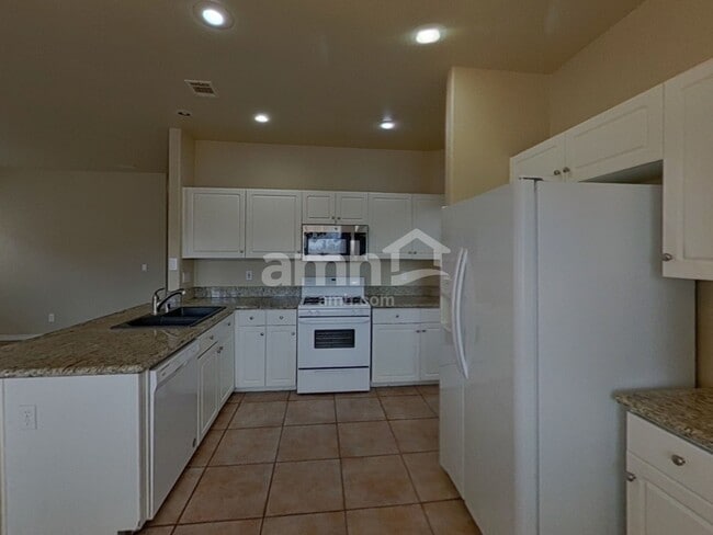 956 Rainbow Rock St, Las Vegas, NV 89123 - photo 3