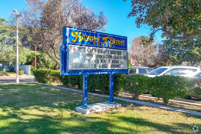 Haynes Charter For Enriched Studies is an Elementary School serving the West Hills community.