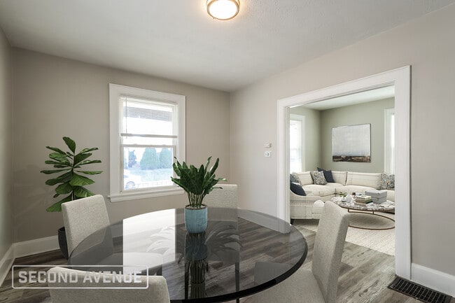 5325 Rolston Ave, Cincinnati, OH 45212 - photo 3