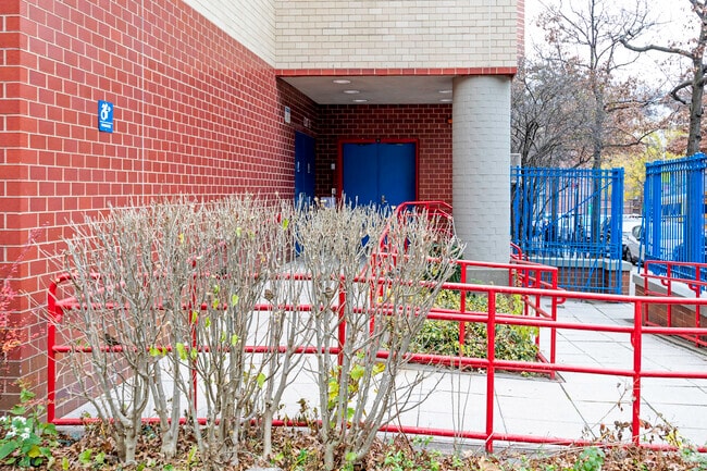 Middle School has 255 students in grades 6-8.