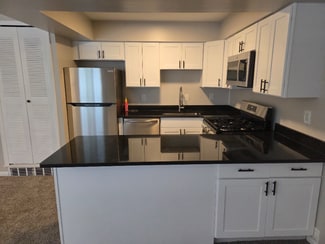 34711 Jefferson Ave Unit 5, Harrison Township, MI 48045