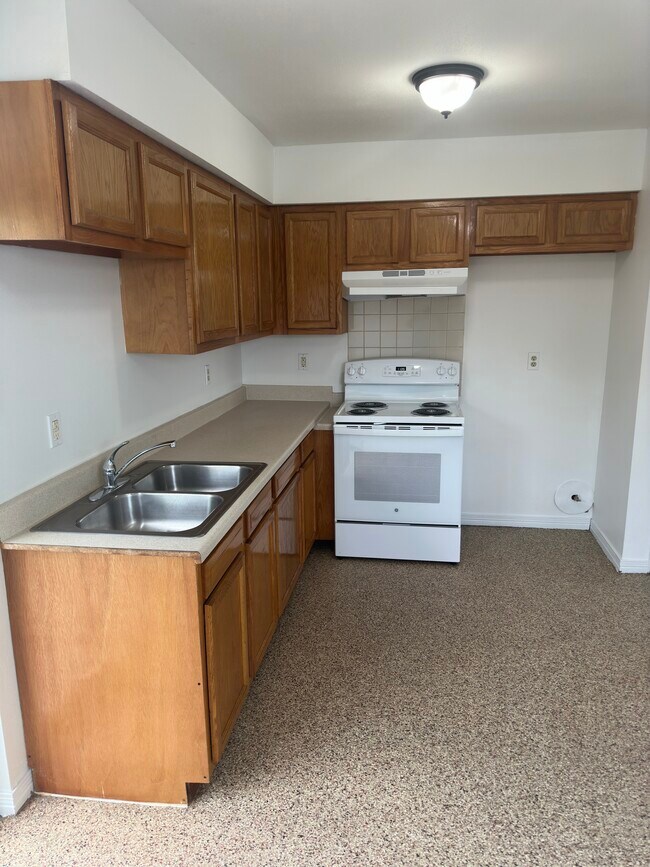 2504 Meraux Ln unit A, Violet, LA 70092 - photo 6