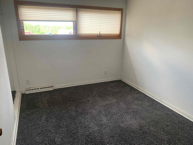 5197 Lavaque Rd unit 1, Duluth, MN 55803 - photo 7