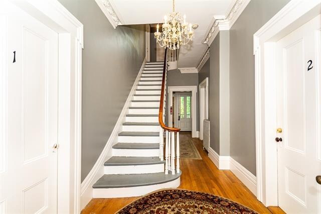 408 E Merrimack St unit 6, Lowell, MA 01852 - photo 2