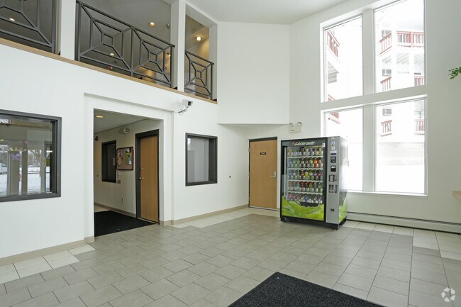 Briar Pond Apartments, Oakdale, MN 55128 - photo 6