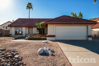 7743 W Dreyfus Dr, Peoria, AZ 85381