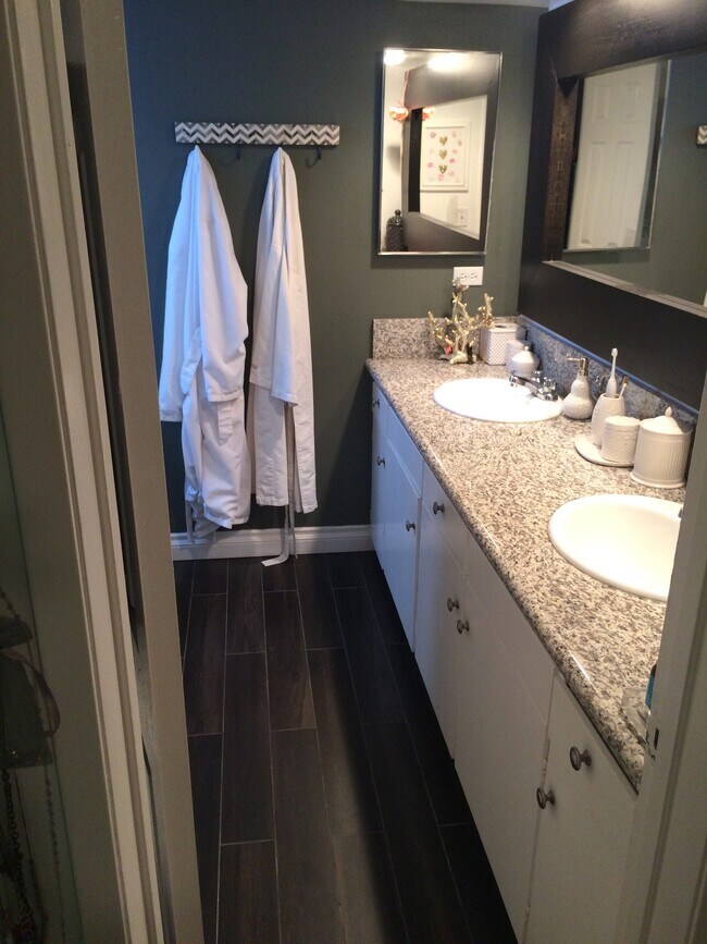 40 5th St, Hermosa Beach, CA 90254 - photo 2