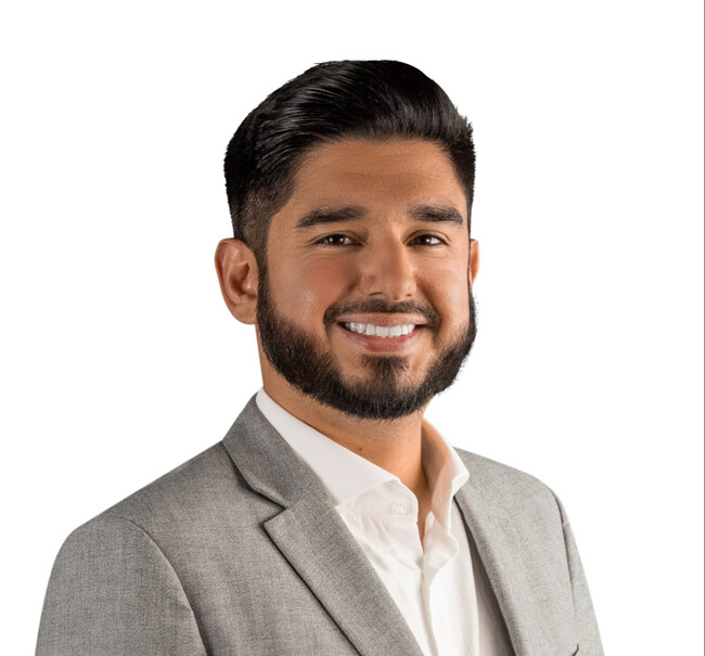 Agent Photo